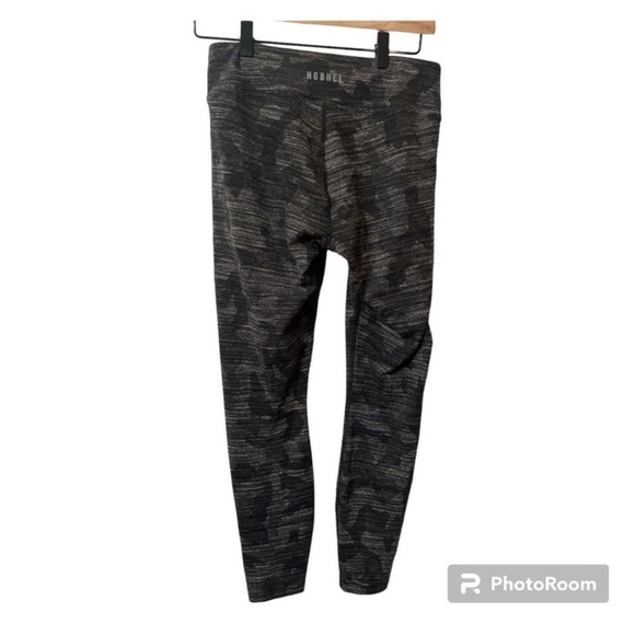 Nobull|Project Crop|Dark Camo Melange Leggings|Medium - Picture 1 of 3
